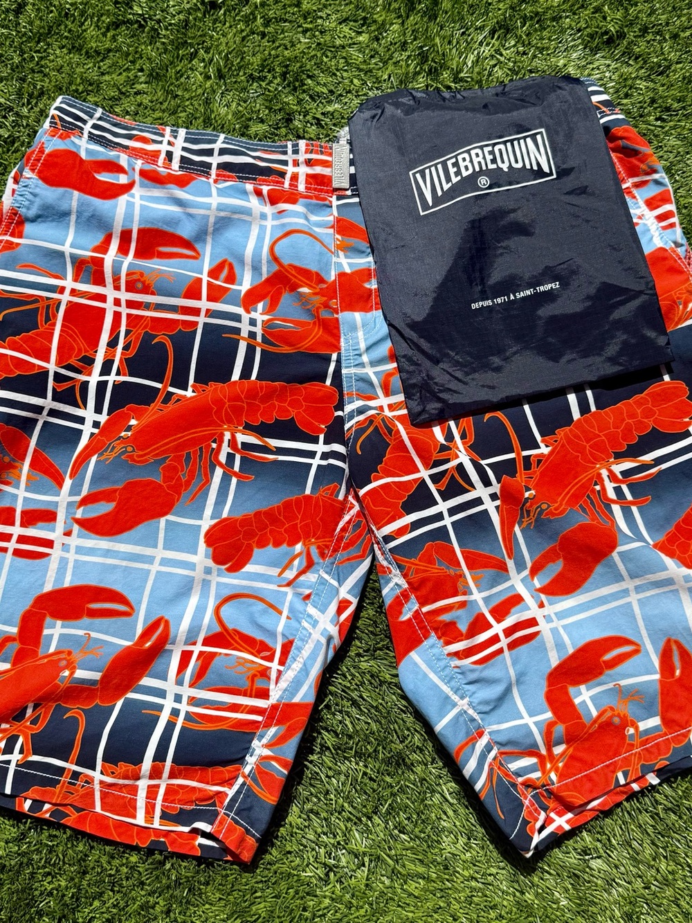 VILEBREQUIN Board Shorts - Mens size 34/36 
20.5” from waist to hem- Lobster 🦞
